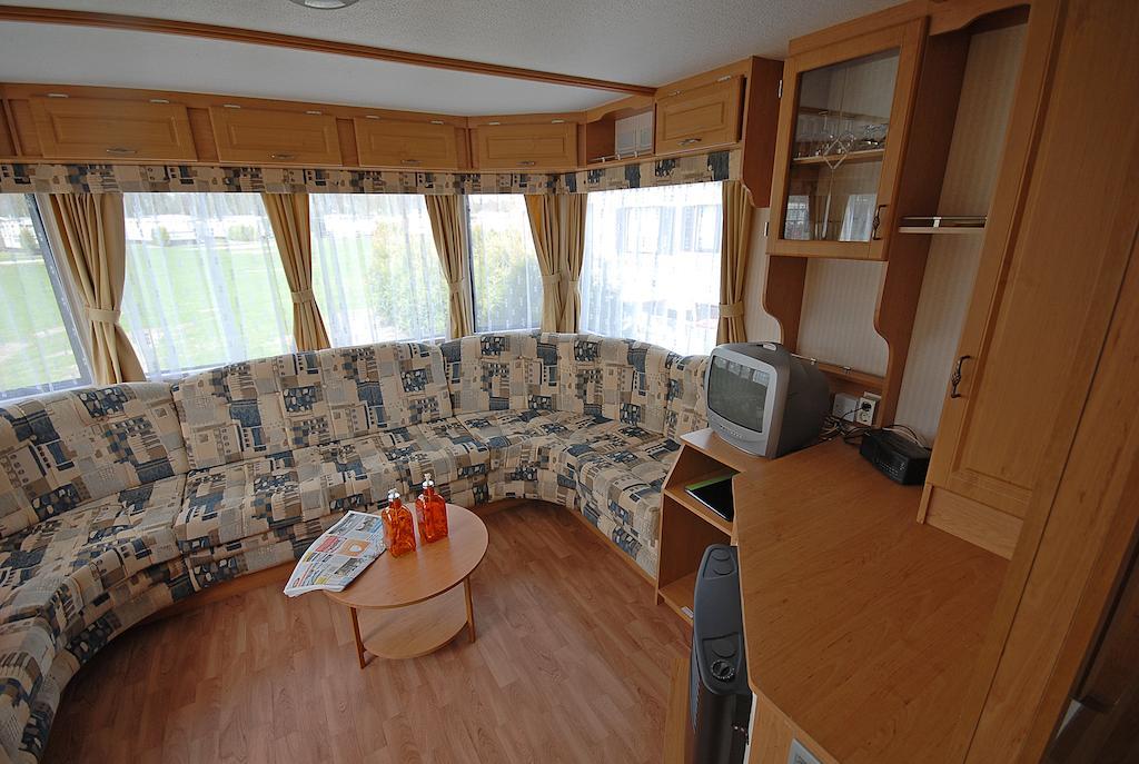 Oostappen Vakantiepark Riviera Beach Biddinghuizen Room photo